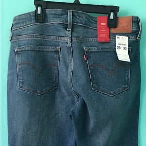 Levi’s skinny jeans